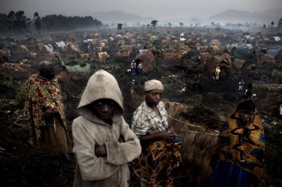Hunted Rwandan refugees in DRC in 1997
